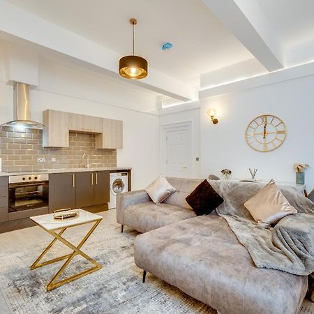 Town House Apartments Wakefield Dış mekan fotoğraf