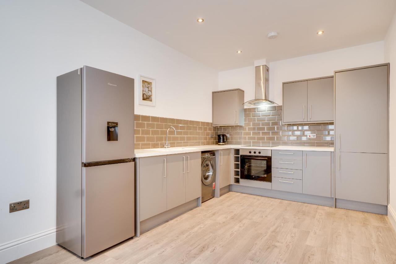 Town House Apartments Wakefield Dış mekan fotoğraf