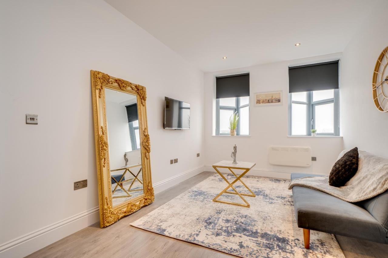 Town House Apartments Wakefield Dış mekan fotoğraf