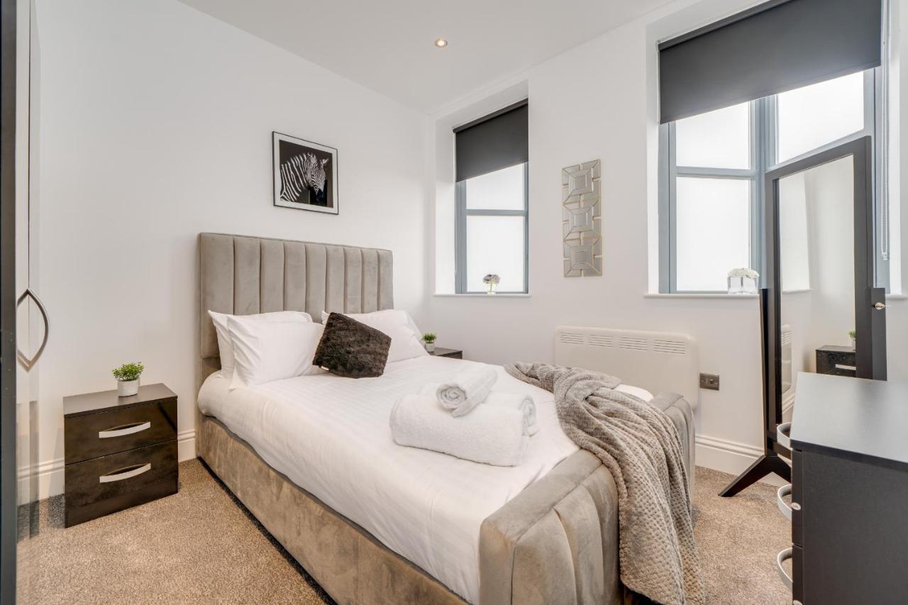 Town House Apartments Wakefield Dış mekan fotoğraf