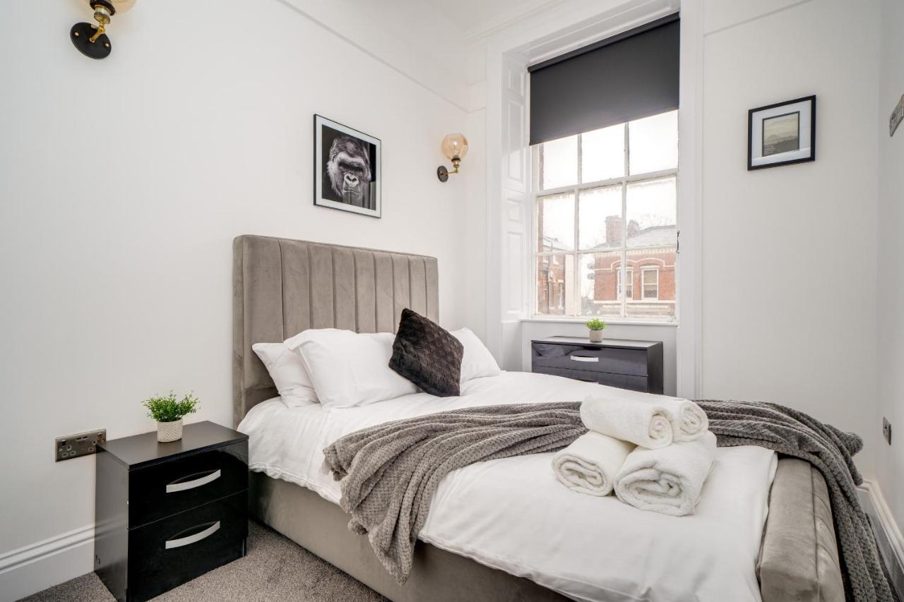 Town House Apartments Wakefield Dış mekan fotoğraf