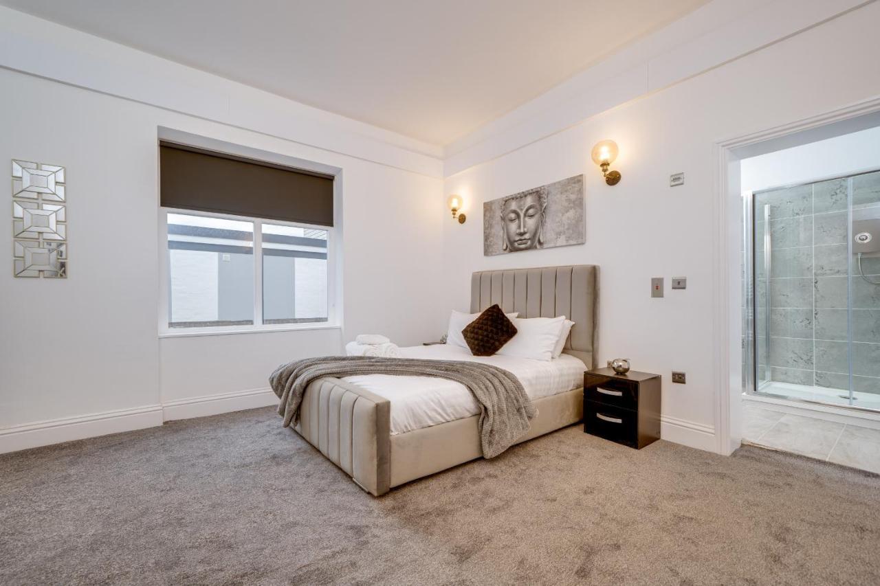 Town House Apartments Wakefield Dış mekan fotoğraf